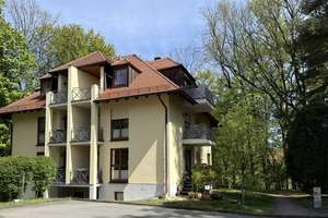 2 Zimmer in wunderschöner, ruhiger Lage am Weißen Hirsch mit Loggia und Balkon