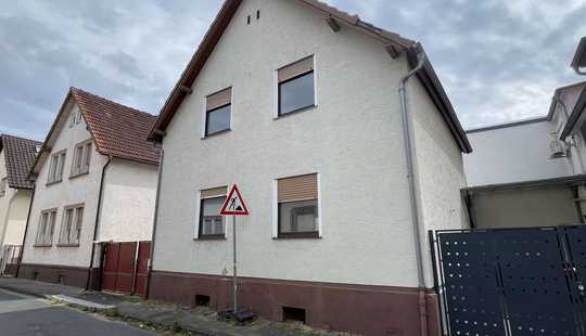 Bild von Einfamilienhaus mit Gestaltungsspielraum – Sanierungsobjekt oder Neubauchance in Kelsterbach