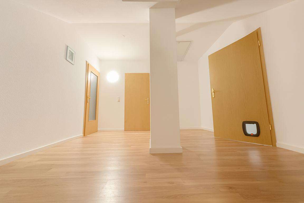 Immobilie in Belgershain - Wohnen & Arbeiten unter einem Dach! großzügiges Haus mit Nebengebäuden nahe Leipzig - Bild 11