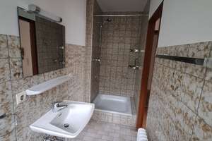 Ruhige Zwei-Zimmer-Wohnung  – Die vollständige Adresse der Immobilie erhältst du vom Anbieter., 70565 Rosental, Stuttgart – Vorschaubild 8