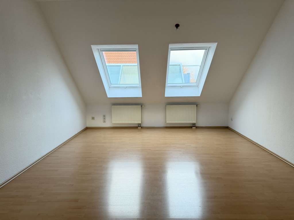 Immobilie in Taucha - Leerstehende & gepflegte 2-Zimmer-Wohnung – ideal für Kapitalanleger oder Eigennutzer! - Bild 2