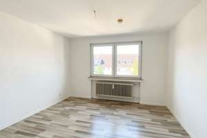 FRISCH RENOVIERT! Wohnen mit Toller Aussicht – Die vollständige Adresse der Immobilie erhältst du vom Anbieter., 46045 Styrum, Oberhausen – Vorschaubild 5