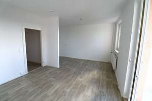 2-Raumwohnung mit Dusche und Balkon – Irkutsker Straße 83, 9119 Kappel, Chemnitz – Vorschaubild 2