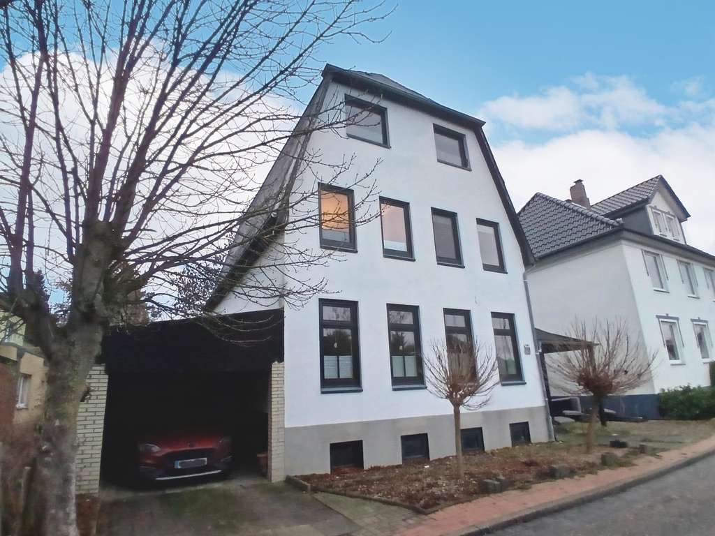Immobilie in Bremerhaven - Großes Einfamilienhaus mit möglicher Einlieger-/Ferienwohnung - Bild 1