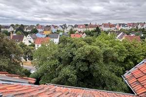 Gemütliche 3-Zimmer-Wohnung (100m²) mit Wohnküche und tollem Ausblick – Die vollständige Adresse der Immobilie erhältst du vom Anbieter., 34117 Süd, Kassel – Vorschaubild 9