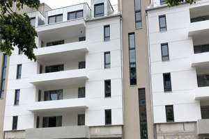 Geräumige 2 Zimmerwohnung im Zentrum Nordost!