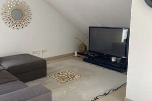 Wohnen mit Charakter: 2-Zimmer-Wohnung in Berg am Laim – Die vollständige Adresse der Immobilie erhältst du vom Anbieter., 81825 Berg am Laim Ost, München – Vorschaubild 3