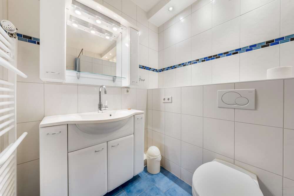 Immobilie in Hörnum (Sylt) - Helle Erdgeschosswohnung direkt am Strand mit Balkon - Bild 9