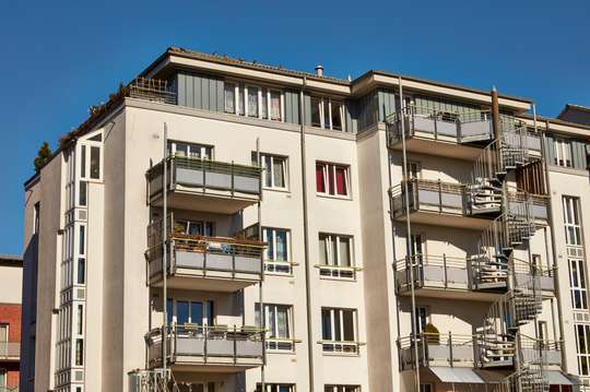 Schöne 4-Zimmer Wohnung mit Balkon in Kronsberg