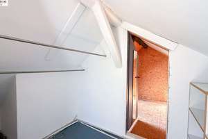 Großzügige Altbau-Maisonette mit Dachterrasse & Gartenanteil in Altenessen-Süd – 45326 Altenessen-Süd, Essen – Vorschaubild 15