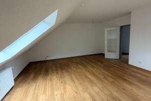 Bielefeld- Schildesche! 2,5 Zimmer Wohnung mit Balkon – Die vollständige Adresse der Immobilie erhältst du vom Anbieter., 33611 Schildesche, Bielefeld – Vorschaubild 3