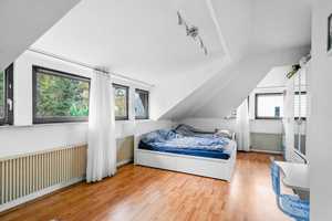 Raum für Wohnideen: Gepflegtes Einfamilienhaus mit Garten, Kamin – Hochtaunuskreis – Vorschaubild 16