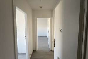 Charmante 3-Zimmer-Wohnung in Top-Lage – Frisch renoviert & ideal für Pendler! – Breslauer Straße 28, 38239 Thiede, Salzgitter – Vorschaubild 6