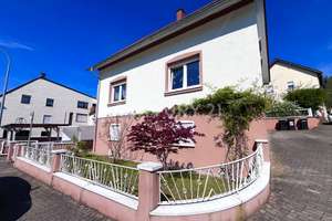 Idylle trifft Komfort - Ihr Zuhause mit Einliegerwohnung & Wintergarten nahe dem Weiher – Die vollständige Adresse der Immobilie erhältst du vom Anbieter., 66440 Blieskastel – Vorschaubild 4