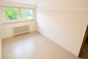 HELLE 3-ZI.-DG-WHG.: Balkon * ca. 85 qm * TL-Bad + sep. Wc * S-Luginsland (max. 2 Pers.) * ab sofort – Die vollständige Adresse der Immobilie erhältst du vom Anbieter., 70327 Luginsland, Stuttgart – Vorschaubild 5