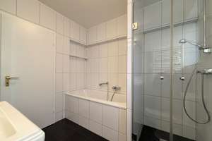 Stilvolles Wohnen in Grafenberg: 3-Zimmerwohnung mit Terrasse, Balkonen & Garage – Simrockstraße 24, 40235 Grafenberg, Düsseldorf – Vorschaubild 6