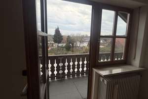 WG Zimmer in großzügigem Einfamilienhaus mit Garten & Pool in Klingen (Aichach) – Fuggerstraße 5a, 86551 Aichach – Vorschaubild 4