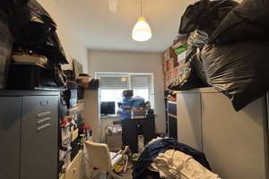 Zentrale Erdgeschosswohnung mit Zukunftspotenzial: Eigennutz ab 2034 möglich – Die vollständige Adresse der Immobilie erhältst du vom Anbieter., 40215 Friedrichstadt, Düsseldorf – Vorschaubild 2