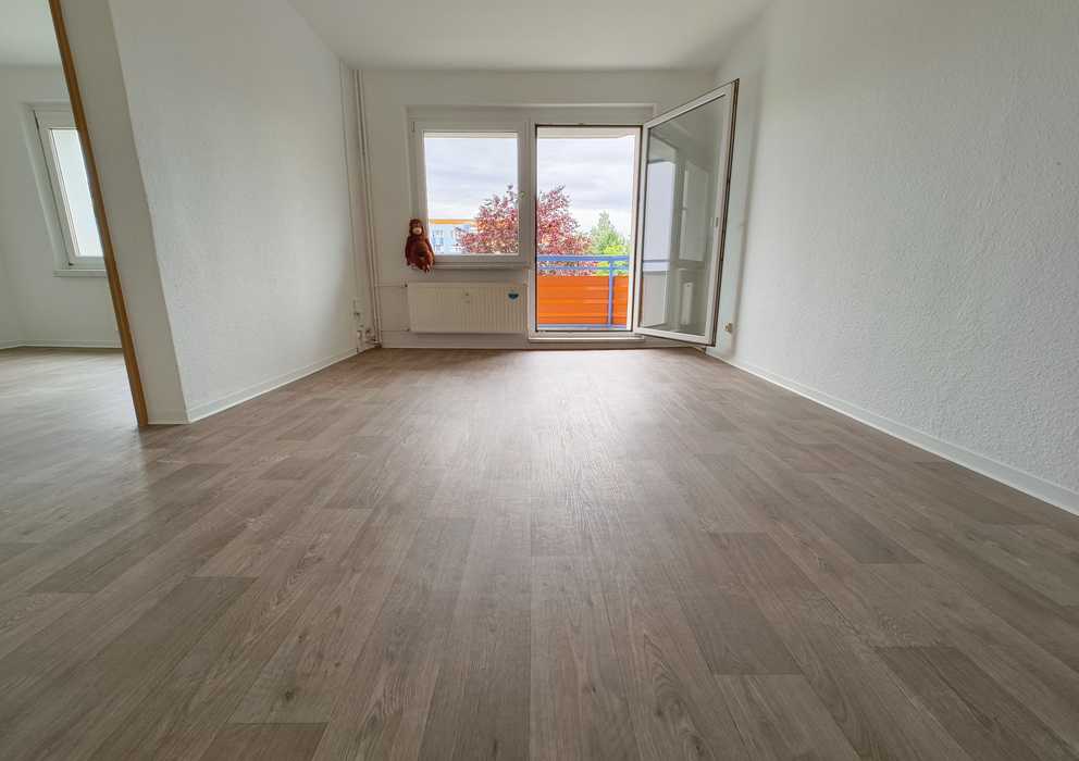 2-Zimmer-Wohnung mit großem Balkon