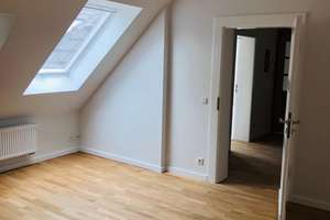 +++ DACHGESCHOSSLIEBHABER AUFGEPASST - ALTBAUCHARME MIT GROßEM BALKON +++ – Westparkstraße 45, 47803 Kempener Feld/Baackeshof, Krefeld – Vorschaubild 9