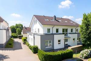 Großzügige Maisonettewohnung mit zwei Bädern und weitläufigem Balkon in Lennep – Die vollständige Adresse der Immobilie erhältst du vom Anbieter., 42897 Lennep Nord, Remscheid – Vorschaubild 10