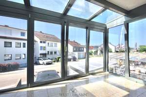 Für Renditesucher: Haus mit guten Mieteinkünften ! – Die vollständige Adresse der Immobilie erhältst du vom Anbieter., 73765 Neuhausen auf den Fildern – Vorschaubild 1