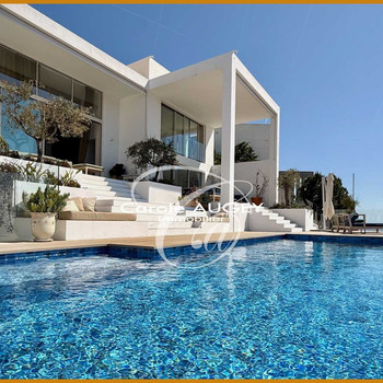 IBIZA Roca Llisa Villa auf dem Meer schwebend