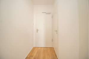 2-Zimmer-Wohnung mit Terrasse und Garten – Leinweberweg 34, 81249 Lochhausen, München – Vorschaubild 2