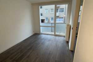 Sanierte schöne 2-Zimmerwohnung Balkon Rheinnähe Köln – Köln – Vorschaubild 2