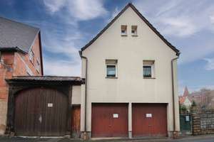 Ihr neues Zuhause in Wilhermsdorf! Gepflegtes Einfamilienhaus mit großem Garten und 2 Garagen
 – Die vollständige Adresse der Immobilie erhältst du vom Anbieter., 91452 Wilhermsdorf – Vorschaubild 2