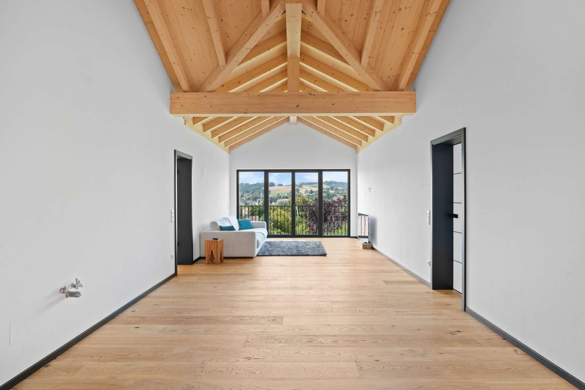 Immobilie in Rotthalmünster - Neuerbaute Landhausvilla für 1 - 2 Familien mit exklusiver Ausstattung in erhöhter und ruhigen Lage - Bild 5