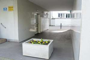 Top saniert !!! Helle 3-Zi.-Whg., 4. OG., Lift, 2  Balkone, K.D.B., ca. 75 m², € 1.200,-- – Vagedesstrasse 2, 40479 Pempelfort, Düsseldorf – Vorschaubild 2