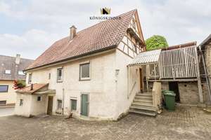 Vielfalt trifft Potenzial: Zweifamilienhaus  mit beeindruckender Scheune in idyllischer Lage – Die vollständige Adresse der Immobilie erhältst du vom Anbieter., 74394 Hessigheim – Vorschaubild 3