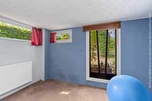 Property thumbnail 32