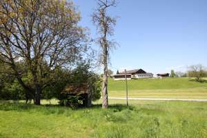 Landschaftlich reizvoll gelegenes Bauernhaus mit Ausbaugenehmigung zum Mehrfamilienhaus – Die vollständige Adresse der Immobilie erhältst du vom Anbieter., 83101 Rohrdorf – Vorschaubild 12