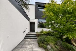 Drei Generationen. Ein besonderes Zuhause. Bauhaus Villa auf 1.575 m² Privatgrundstück – Die vollständige Adresse der Immobilie erhältst du vom Anbieter., 45136 Bergerhausen, Essen – Vorschaubild 5