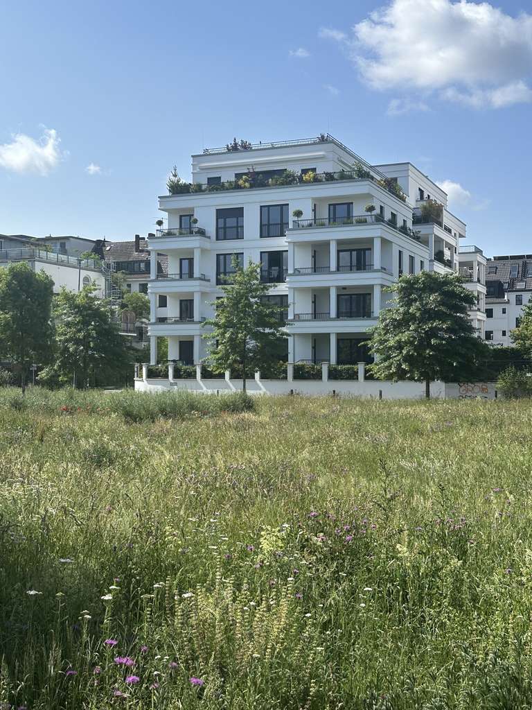NEU: Luxus Wohnung Oberkassel mit Süd-West  Terrasse