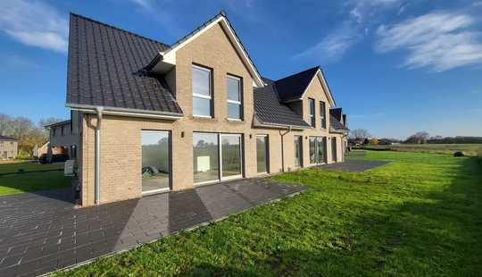 Bild von In Vorbereitung: Nahe U-Bahn - MEIN TRAUM-DOPPELHAUS KLINKER+Gaube - optional PV-Anlage