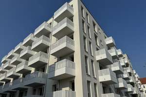 Sehr ruhige Wohnung zum Innenhof mit EBK, Abstellkammer, Balkon und Waschmaschinenanschluss! – Otto-Franke-Straße 45, 12489 Adlershof, Berlin – Vorschaubild 17