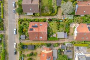 Sonniges Domizil mit großem Garten und Terrasse in bester Lage von Karow – Die vollständige Adresse der Immobilie erhältst du vom Anbieter., 13125 Karow, Berlin – Vorschaubild 23