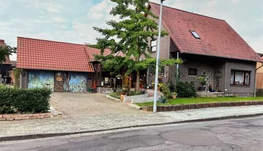 Bild von Einfamilienhaus mit 8 Zimmern und Garage in Uetze Provisionsfrei von Privat
