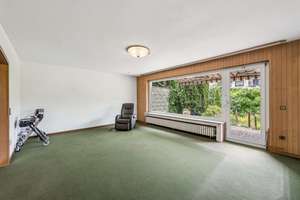 Doppelhaushälfte in Duisburg-Bergheim - viel Platz, viel Potenzial, viele Möglichkeiten – Die vollständige Adresse der Immobilie erhältst du vom Anbieter., 47228 Bergheim, Duisburg – Vorschaubild 9