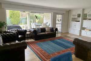 Traumhafte 6-Zimmer-Villa mit EBK und Pool in Heusenstamm – Offenbach (Kreis) – Vorschaubild 3