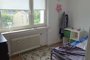 3-Raum-Whg. mit Balkon und Tageslichtbad in gepflegtem Mehrfamilienhaus in Oberhausen – Drei Knappen 12, 46047 Bermensfeld, Oberhausen – Vorschaubild 3