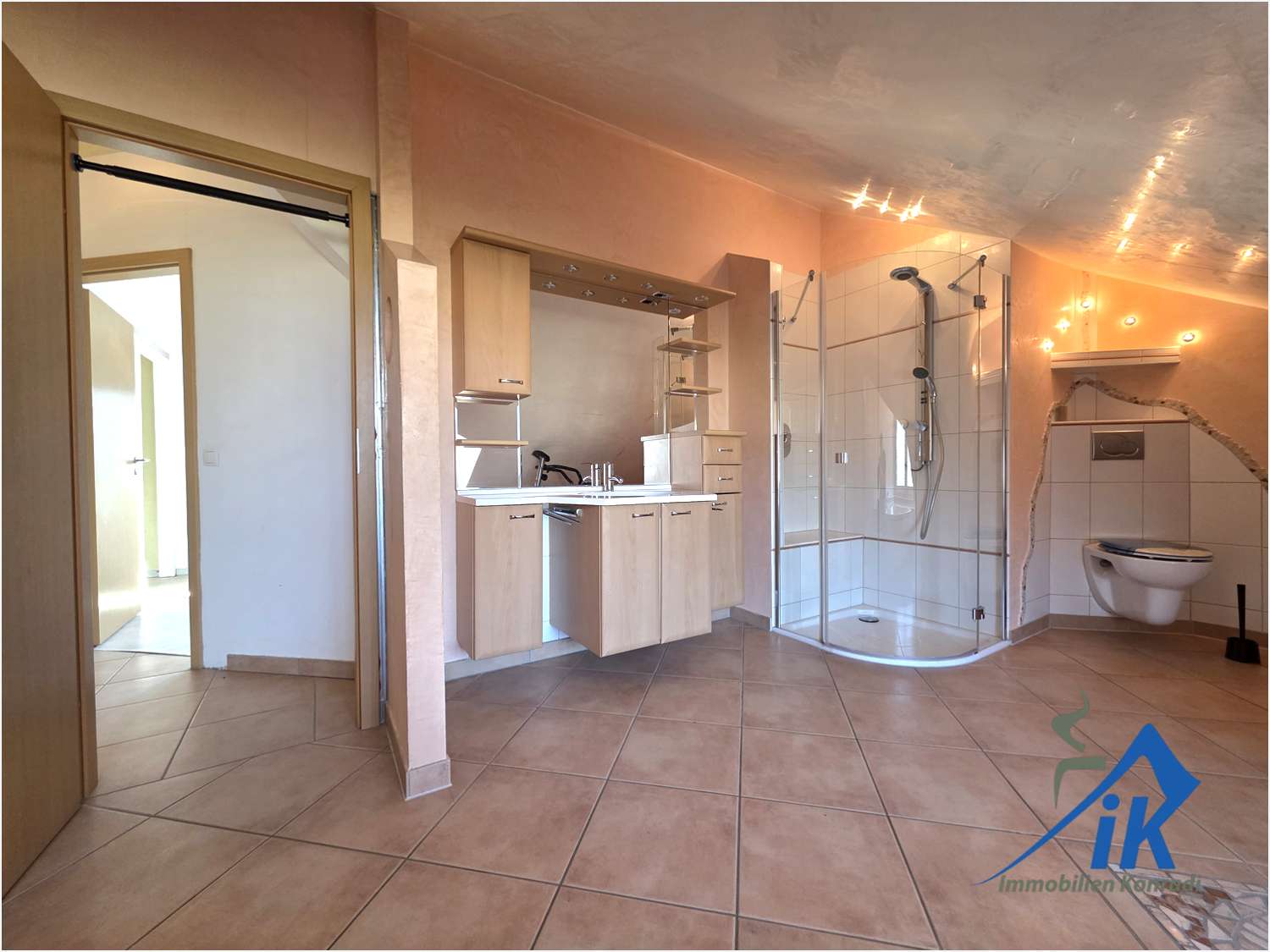 Immobilie in Mehlbach - IK | Mehlbach:  Charmantes ZFH mit Bauernhof-Flair – zahlreiche Möglichkeiten - Bild 9