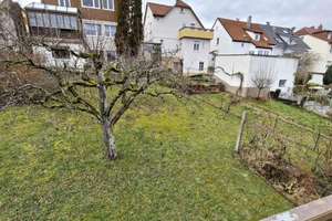 Großes Haus mit tollem Garten und viel Potential für handwerklich Begabte – Die vollständige Adresse der Immobilie erhältst du vom Anbieter., 72793 Pfullingen – Vorschaubild 5
