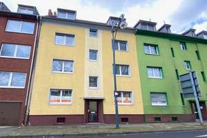 KR-FRANKENRING 78 - SOLVENT VERMIETETE 3 ZKDB-ETW + BALKON IM 1. OG EINES CITYNAHEN 4-FAMILIENHAUSES – Frankenring 78, 47798 Stadtmitte, Krefeld – Vorschaubild 2