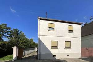 Freistehendes Einfamilienhaus mit Garage, Terrasse und Garten in Maxdorf – Die vollständige Adresse der Immobilie erhältst du vom Anbieter., 67133 Maxdorf – Vorschaubild 1