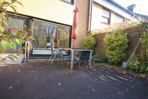 Gepflegtes Reihenmittelhaus mit 4,5 Zimmern in Düsseldorf-Hellerhof – Maximilian-Kolbe Straße 35, 40595 Hellerhof, Düsseldorf – Vorschaubild 3