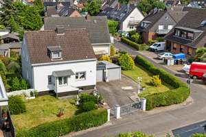 Freistehendes, charmantes 2-Familienhaus in attraktiver Lage